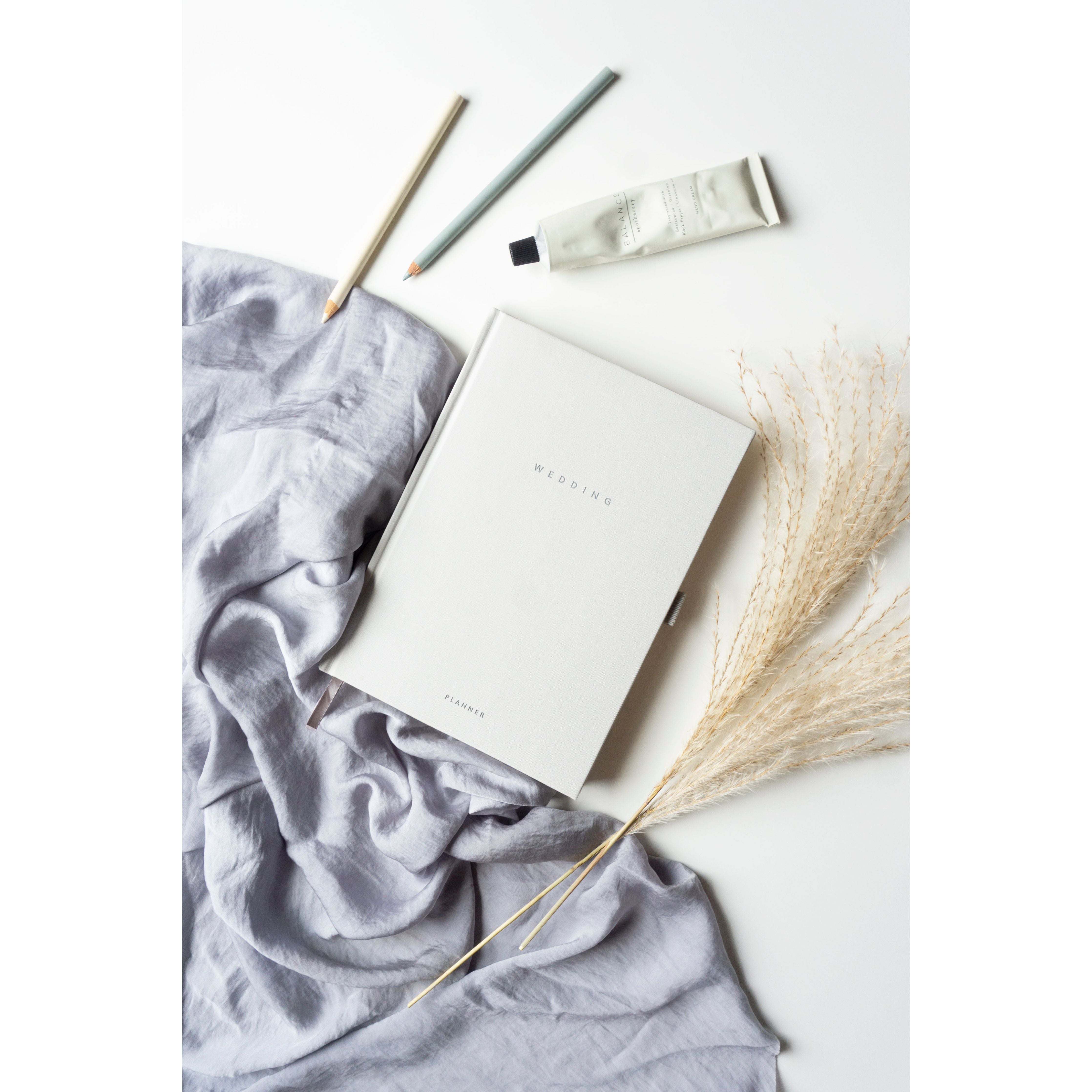 Wedding Planner - Scribble & Dot