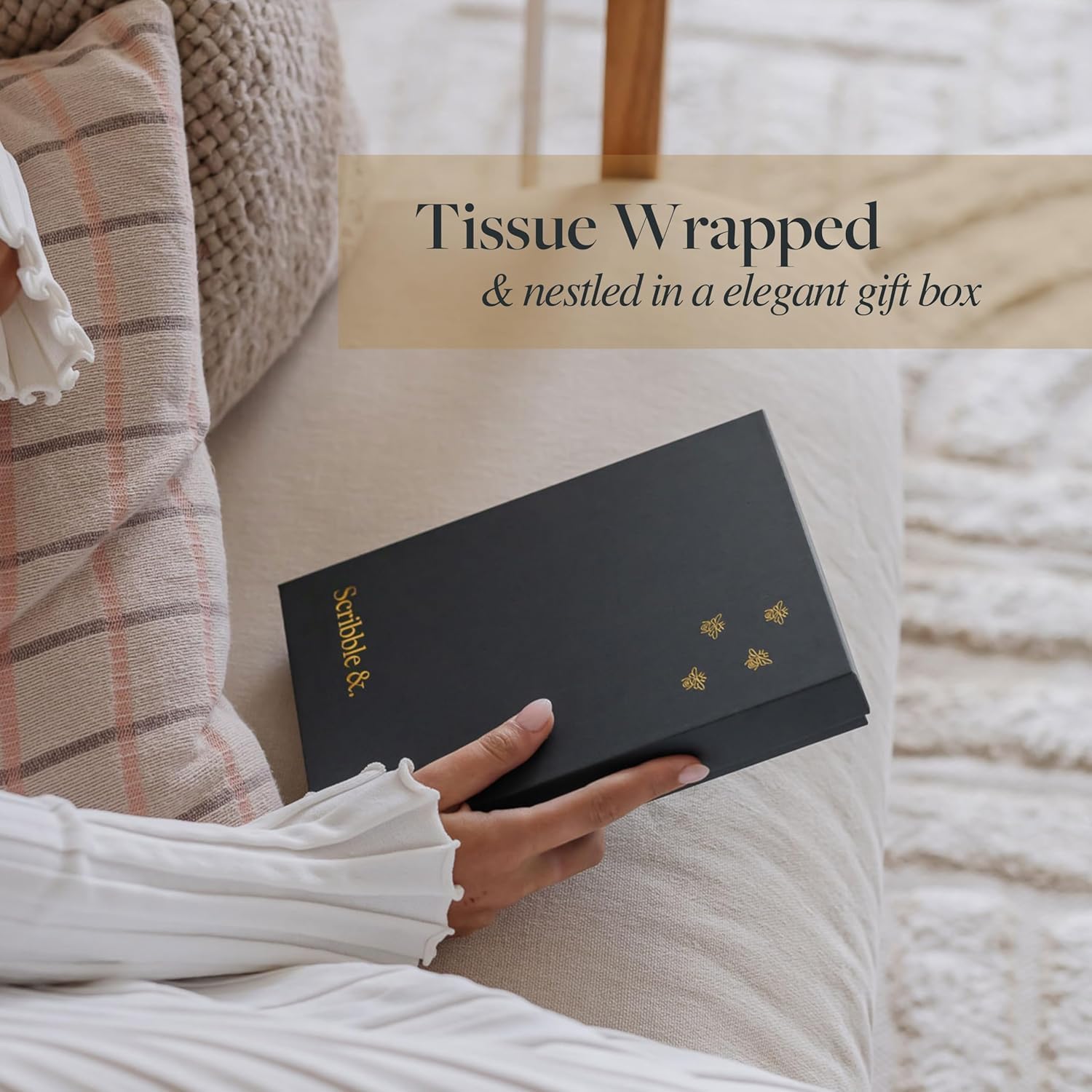 Elegant Wedding Planner Binder Suede - Scribble & Dot