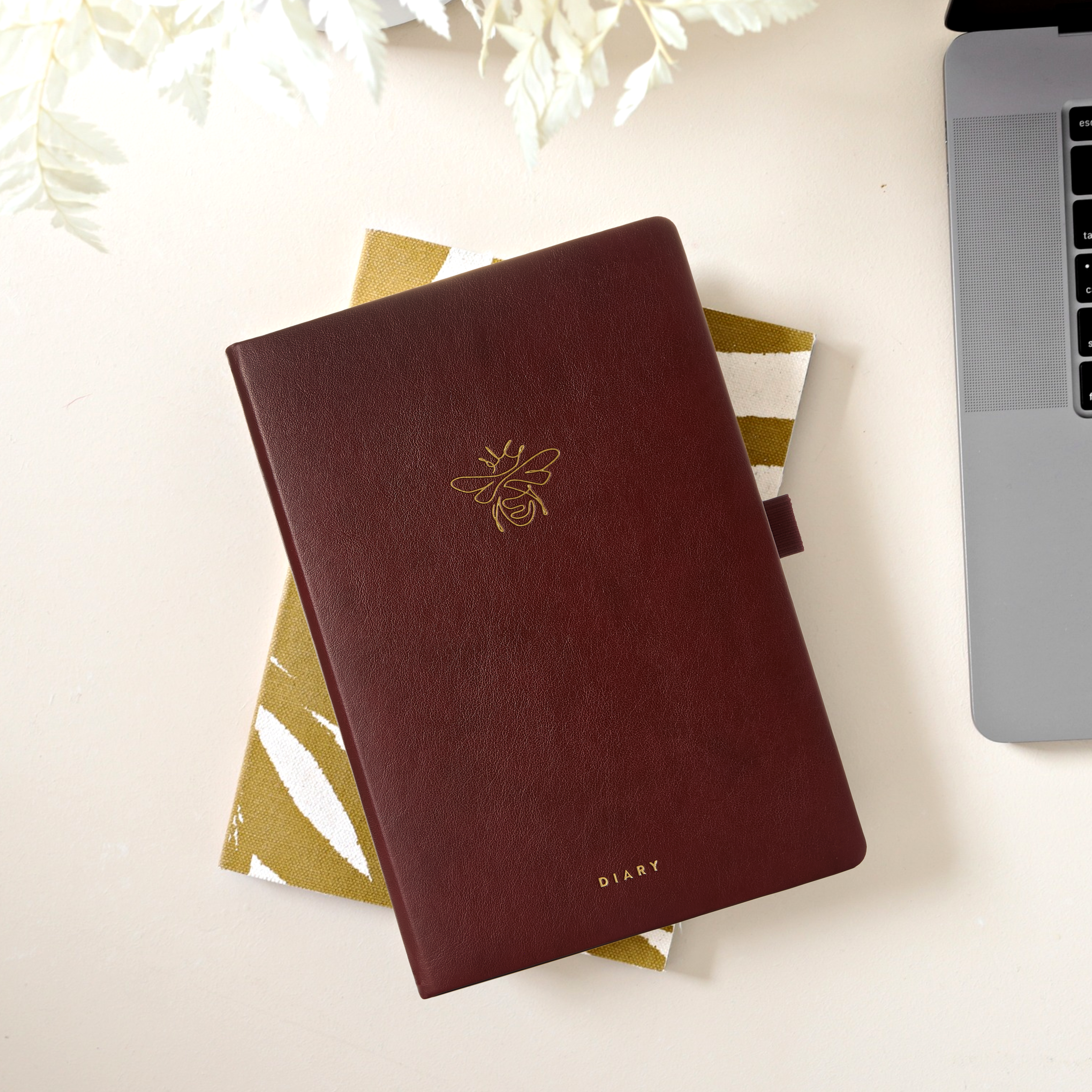 Dark Maroon - 2026 Diary - Day per Page A5